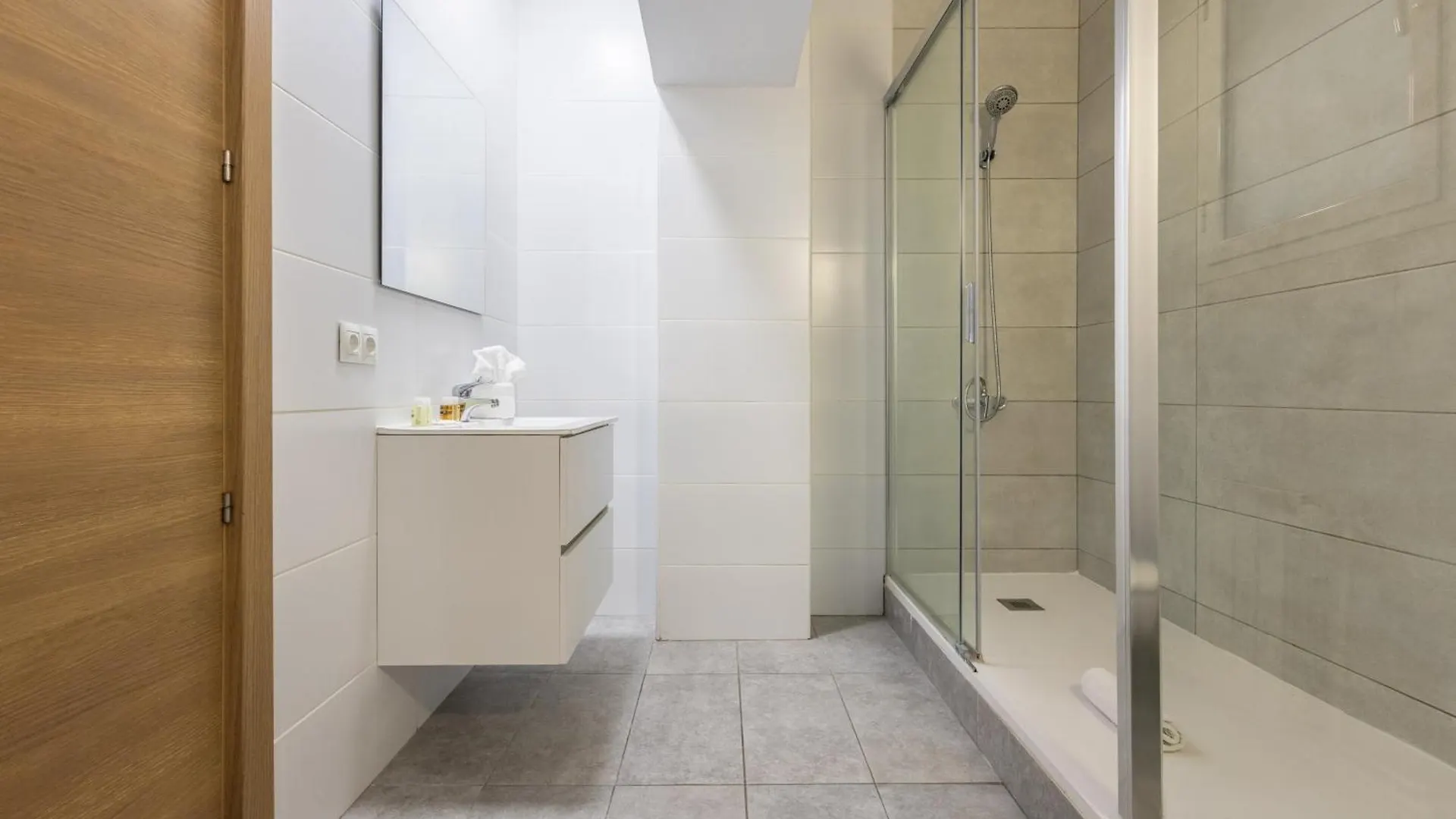 Stay U-Nique Apartment Gran Via IV Barcelona Spain